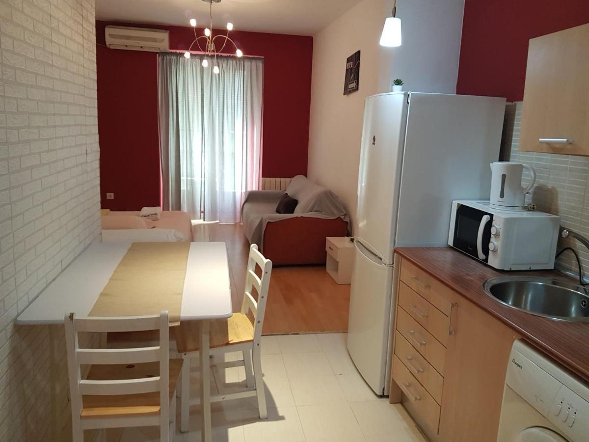 Estudios Cascorro Rastro Мадрид Екстер'єр фото